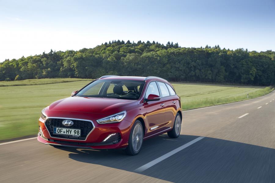  Hyundai i30 Wagon (PD) 2018 года  (WW) (фото 17 из 29)